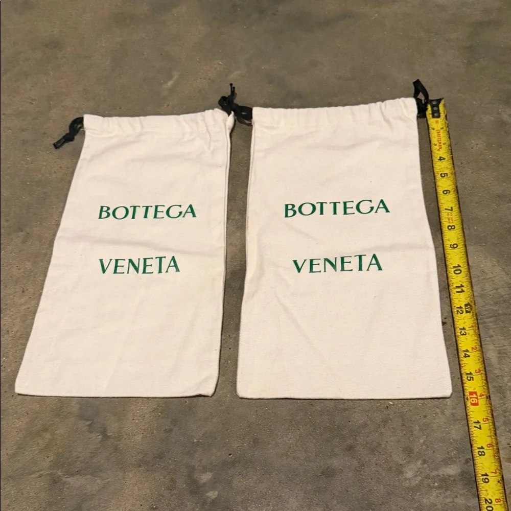 Authentic Bottega Veneta White Drawstring Dust Bags with Green Logo - Set of 2